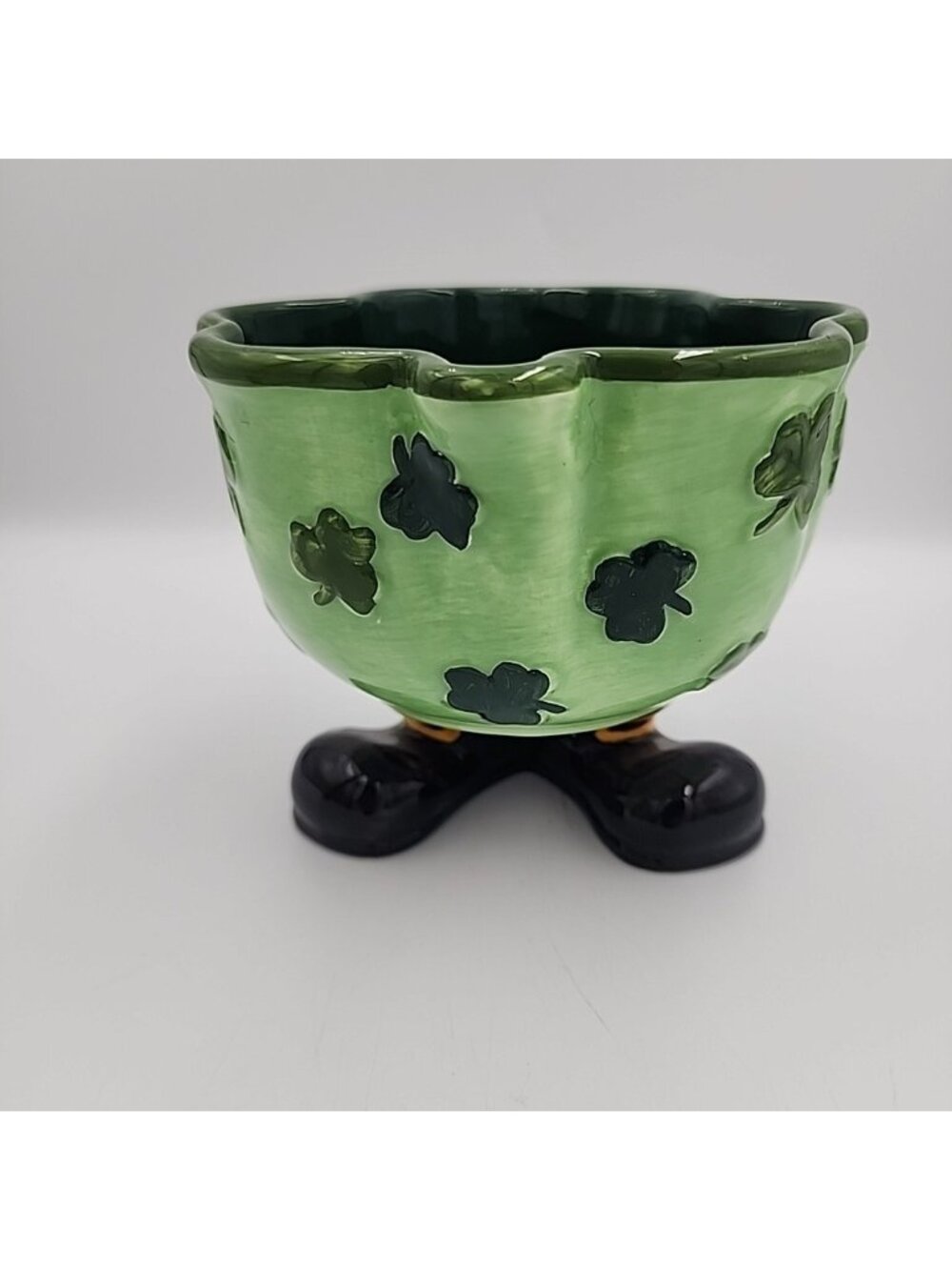Vintage Bella Casa by Ganz Footed Shamrock Bowl – Leprechaun Boot Base – 4.5"